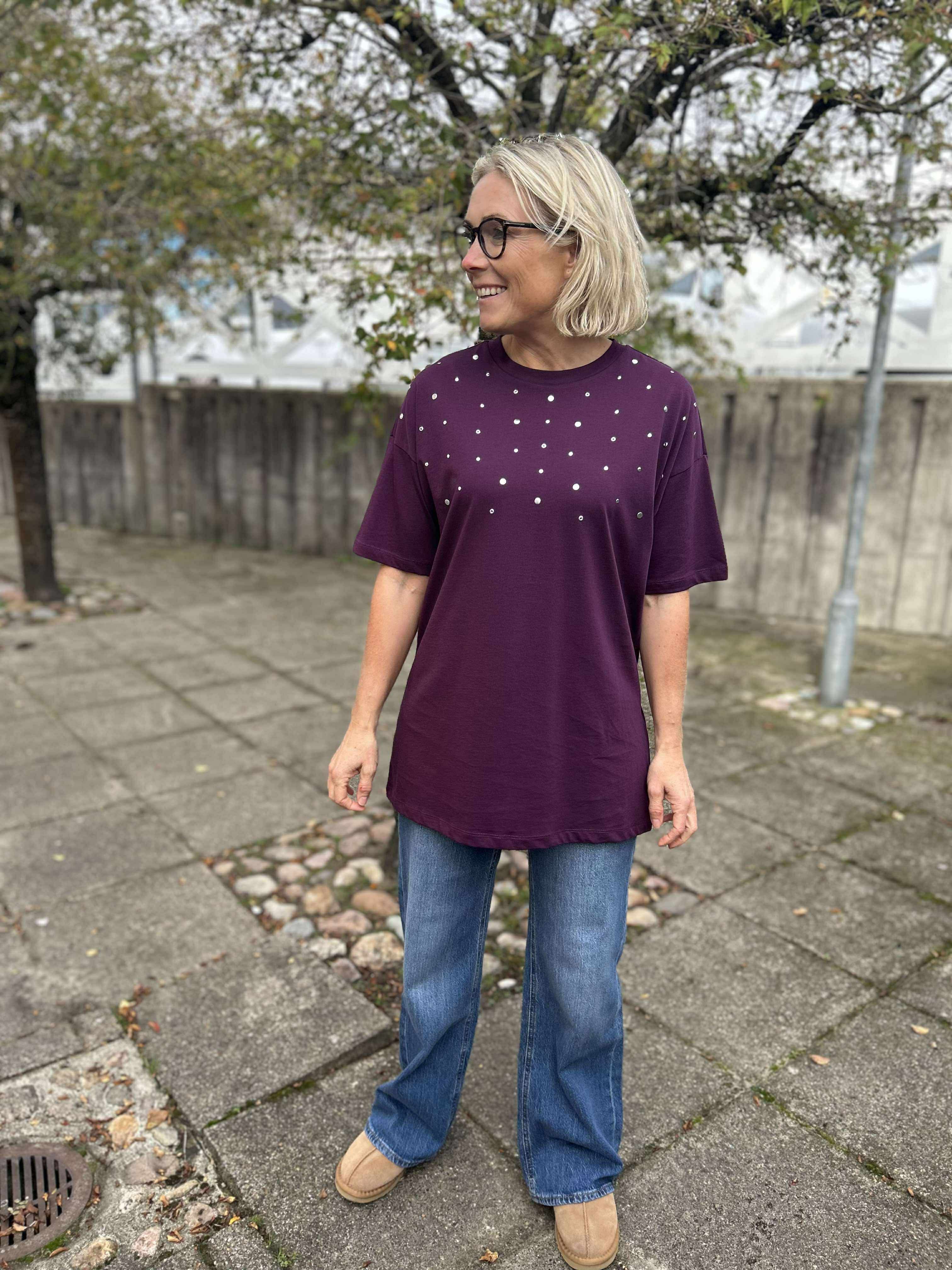 PCSKYLAR T-Shirt - Dark Purple